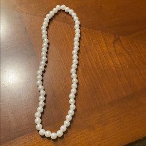 Women’s pearl necklace
